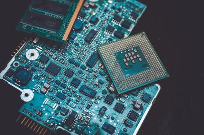 小米長江產業基金入股睿芯微電子 資本驅動下的國產半導體技術升級新篇章