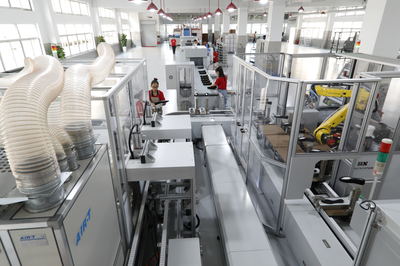 喜迎黨代會 看五載“鹿”騰|豐門 以計算機技術開發為引擎，加速繪制“一城錦繡”新藍圖